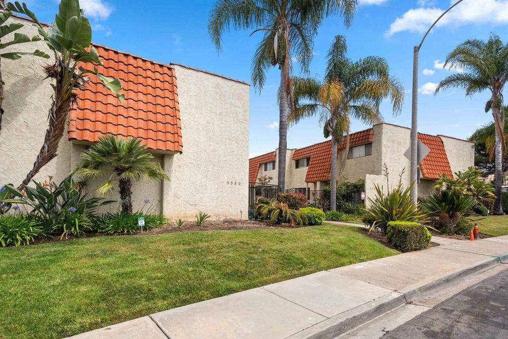 5580 Lake Park Way - Photo 1