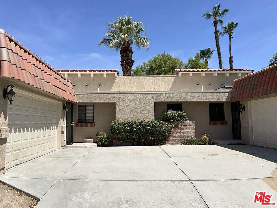 40588 Pebble Beach Circle - Photo 1