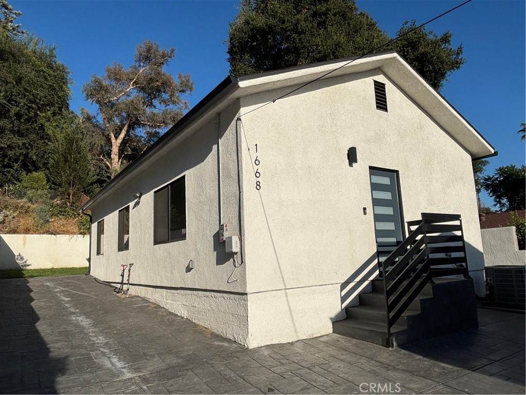 https://bt-photos.global.ssl.fastly.net/socal/orig_boomver_1_447719470-2.jpg