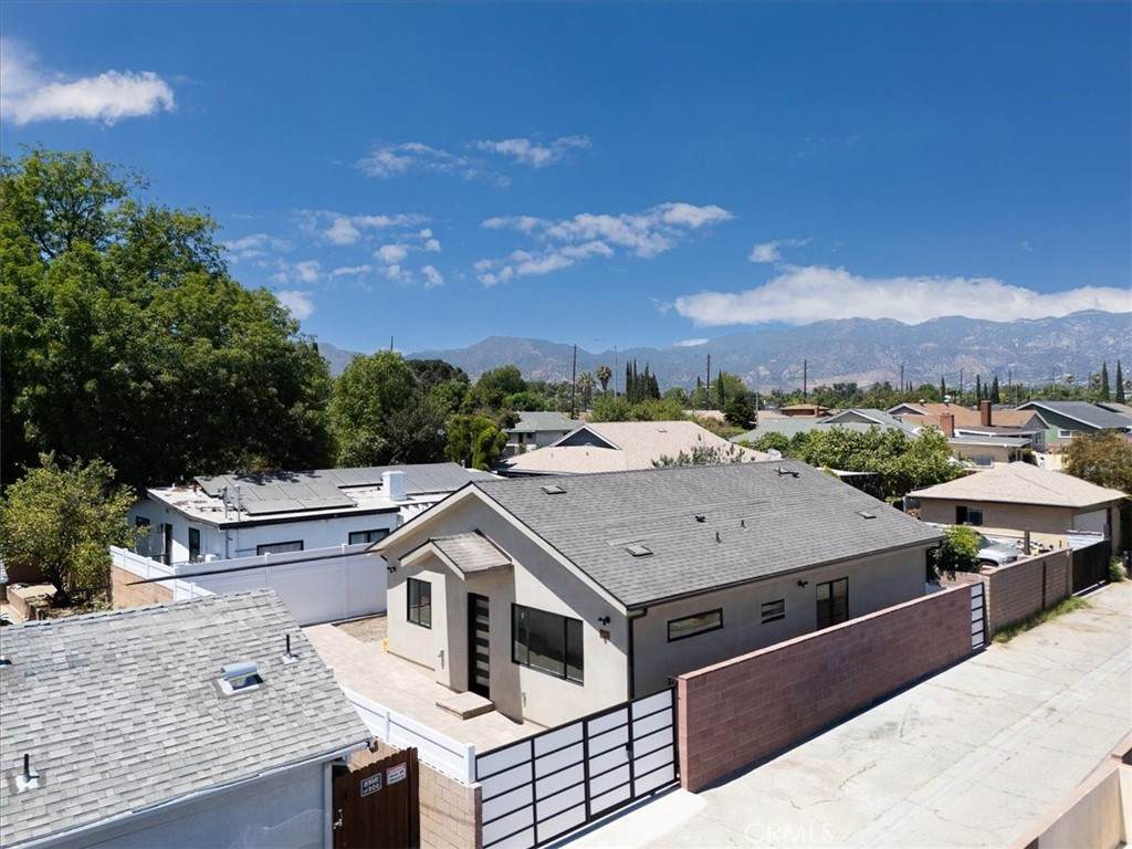 14902 Hubbard - Photo 1