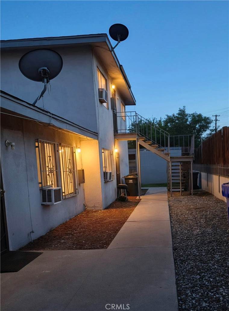 https://bt-photos.global.ssl.fastly.net/socal/orig_boomver_1_447733973-2.jpg