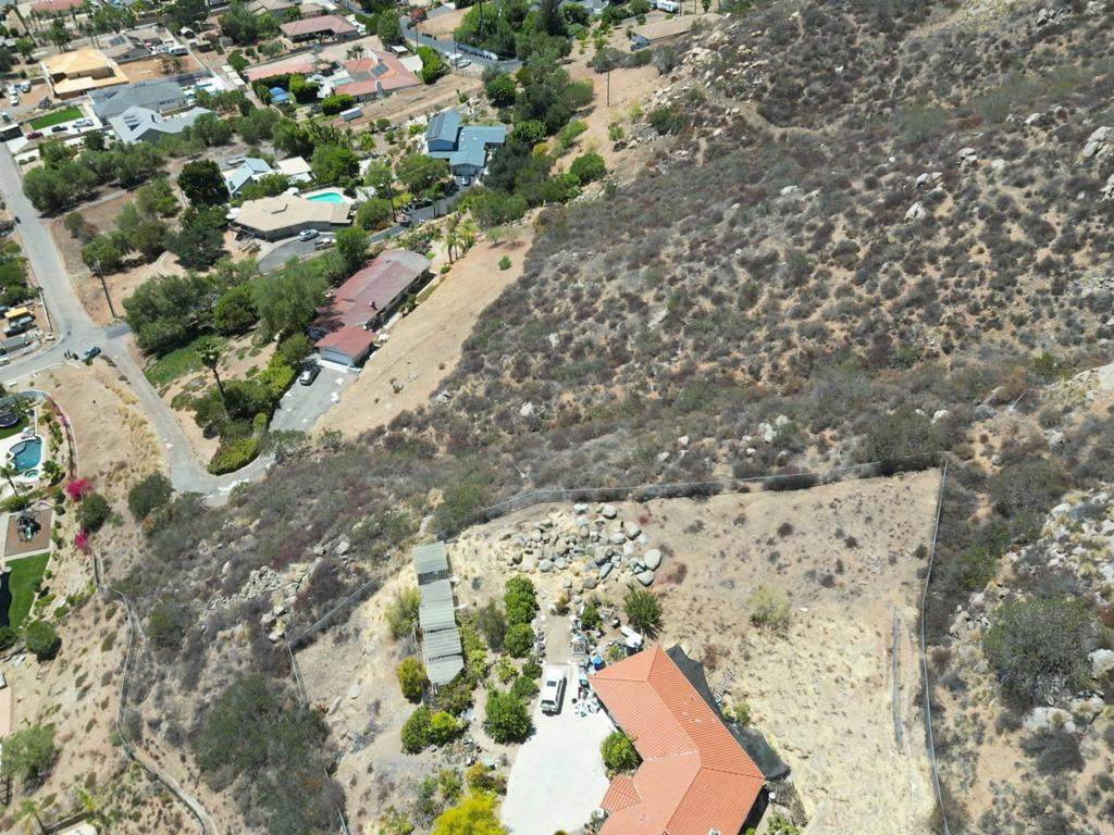 https://bt-photos.global.ssl.fastly.net/socal/orig_boomver_1_447757399-2.jpg
