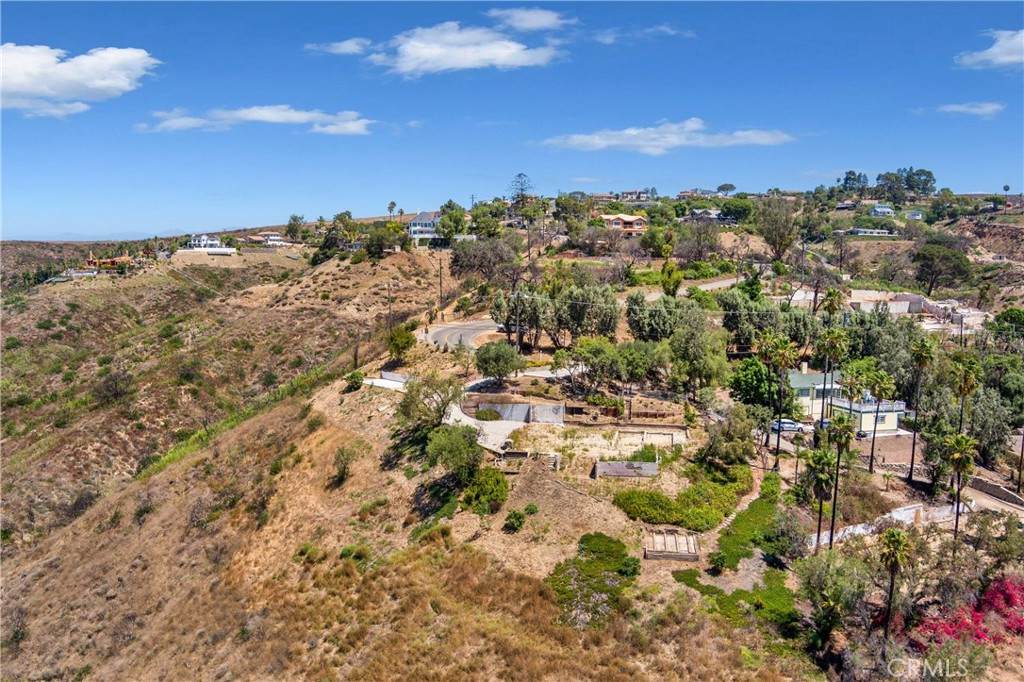 https://bt-photos.global.ssl.fastly.net/socal/orig_boomver_1_447758312-2.jpg