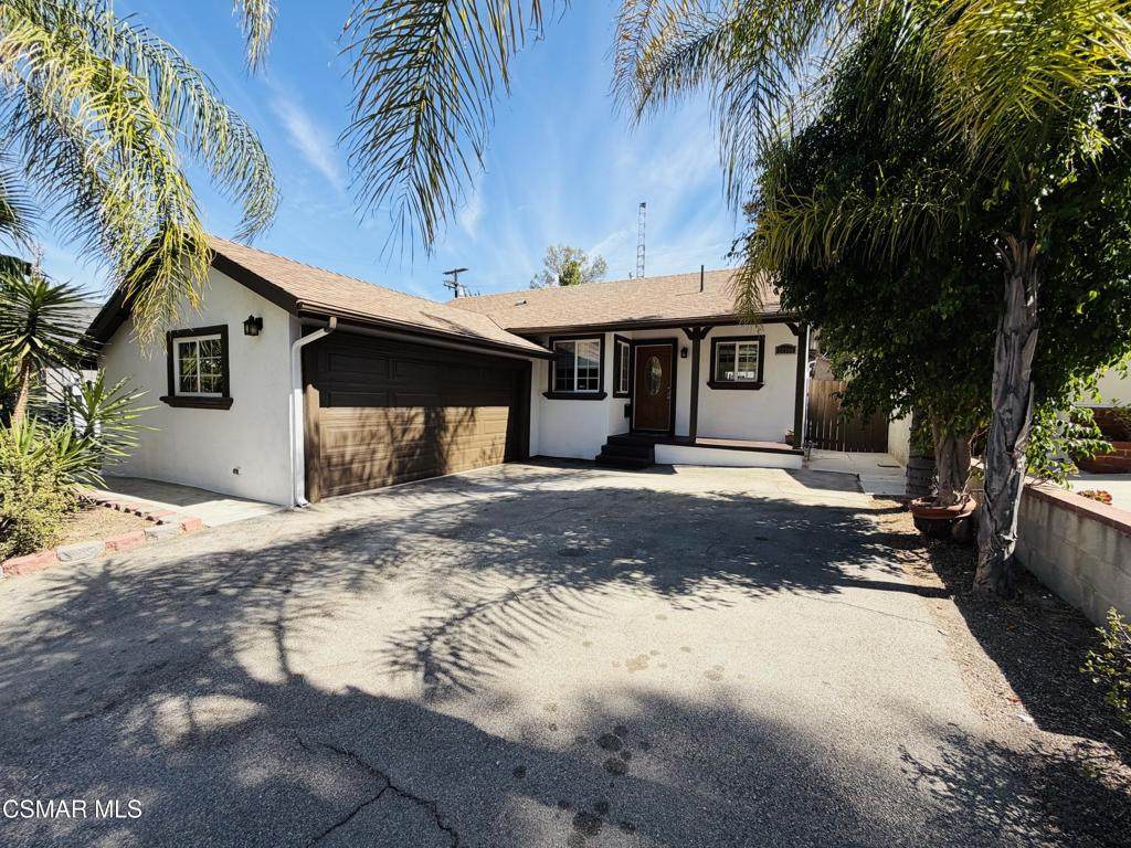 22206 Del Valle Street - Photo 1
