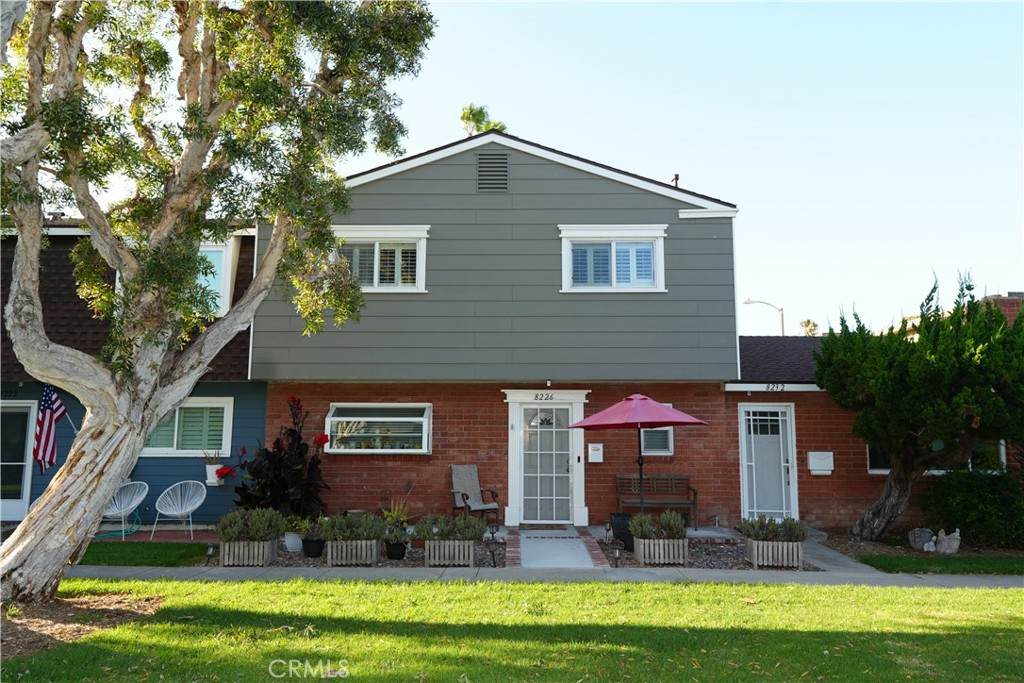 8226 Pennington Dr - Photo 1