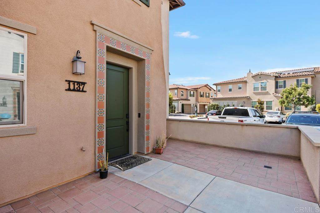 1137 Delpy View Point - Photo 1