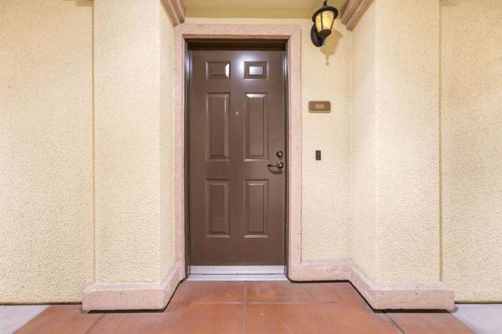 https://bt-photos.global.ssl.fastly.net/socal/orig_boomver_1_447764825-2.jpg