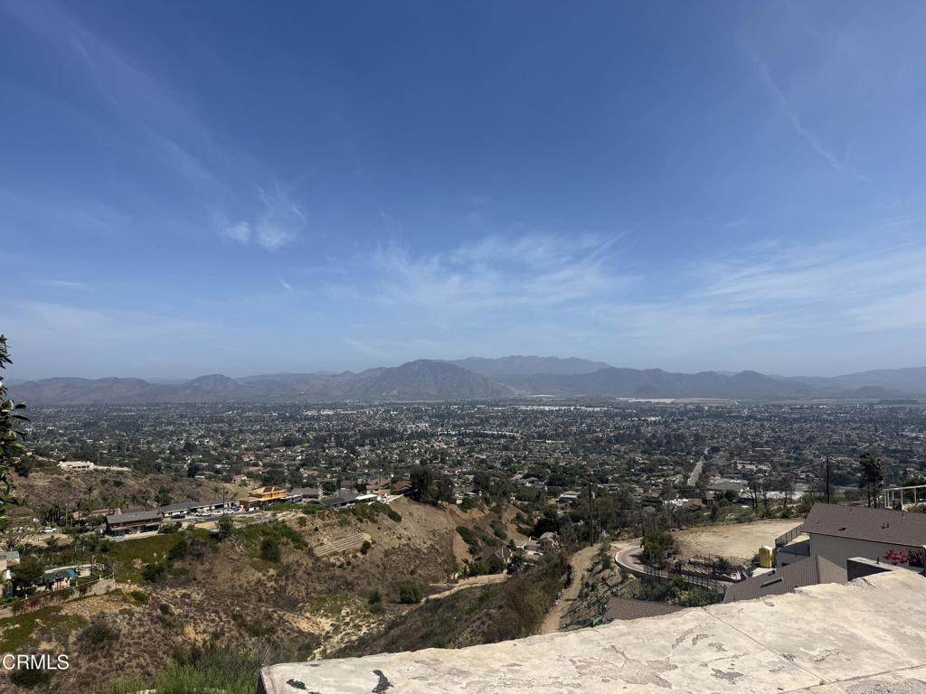 https://bt-photos.global.ssl.fastly.net/socal/orig_boomver_1_447774624-2.jpg