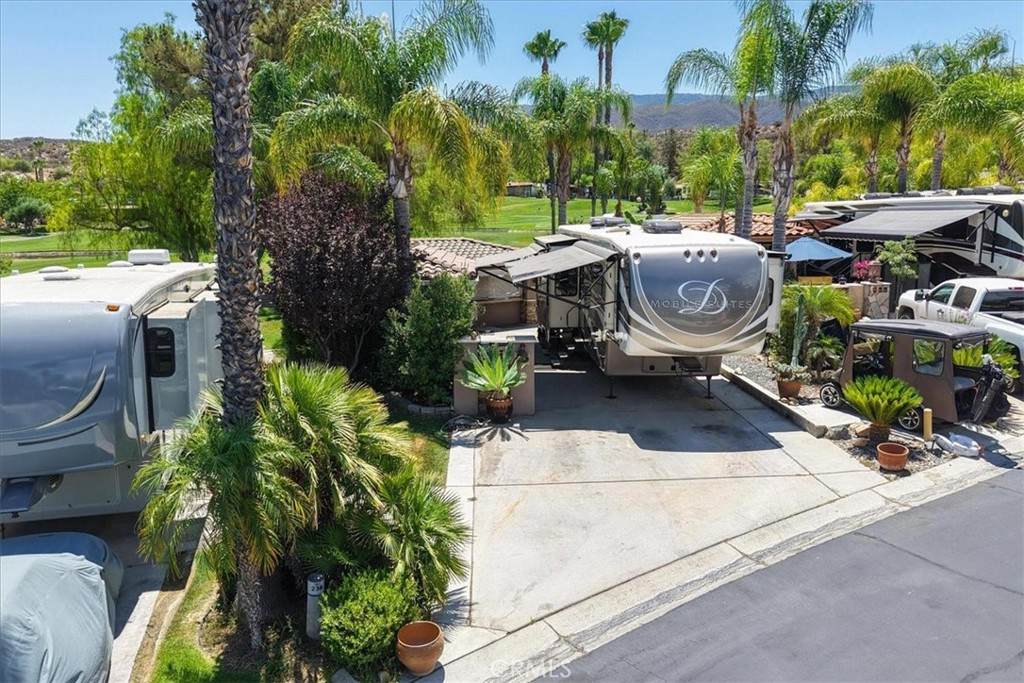 https://bt-photos.global.ssl.fastly.net/socal/orig_boomver_1_447806990-2.jpg