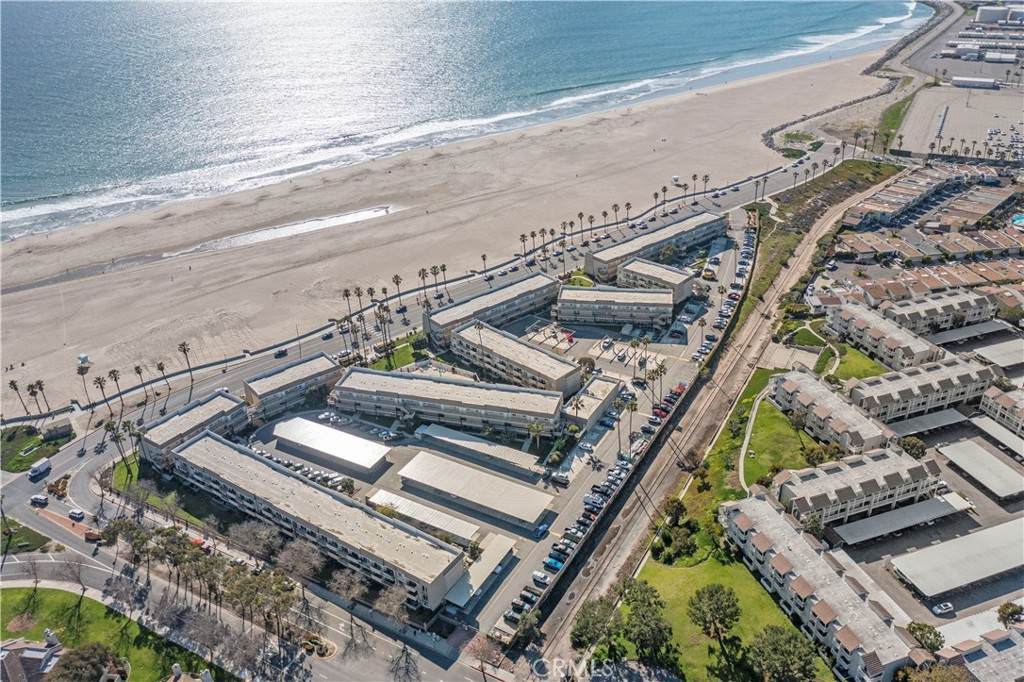 381 Surfside - Photo 1