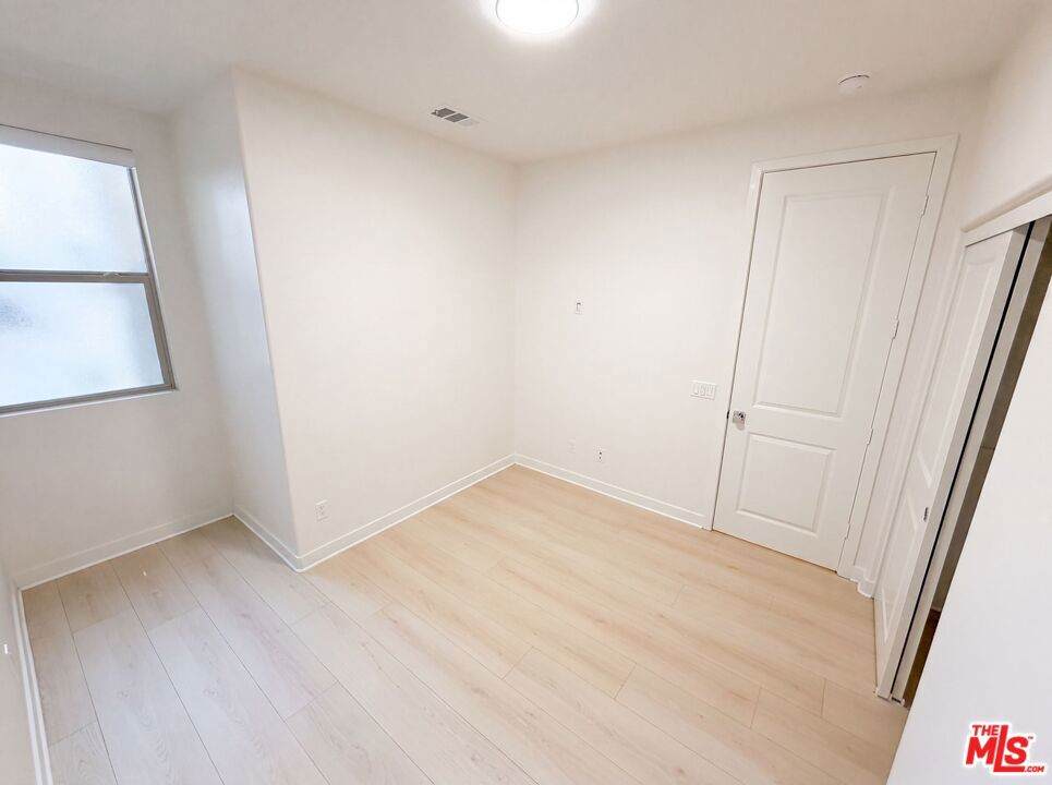 https://bt-photos.global.ssl.fastly.net/socal/orig_boomver_1_447829441-2.jpg