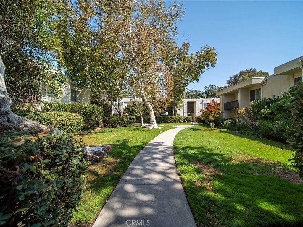 https://bt-photos.global.ssl.fastly.net/socal/orig_boomver_1_447846322-2.jpg