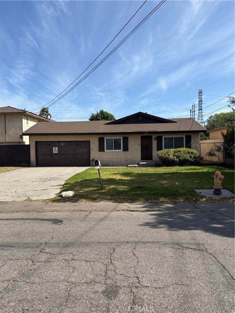 456 Bennett - Photo 1