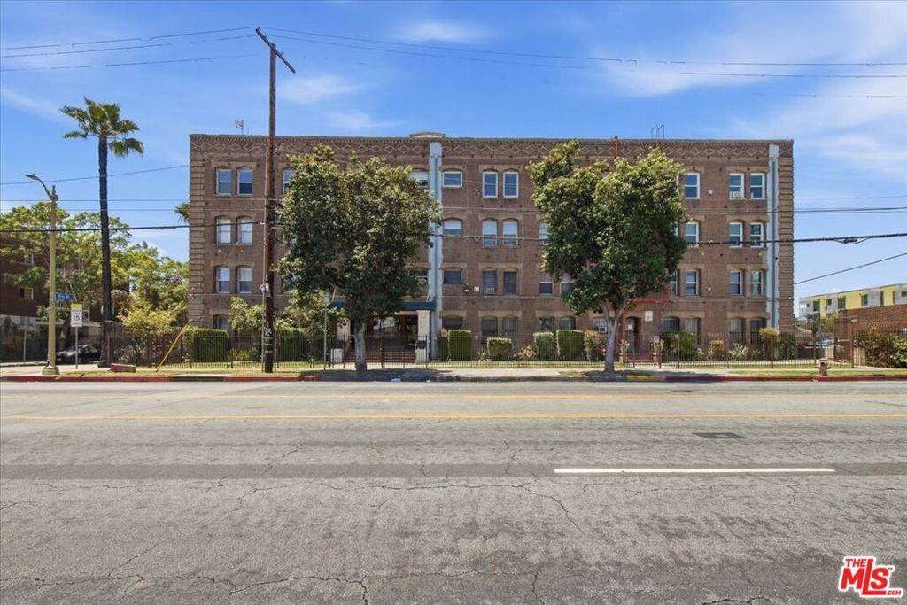 4125 Figueroa Street - Photo 1