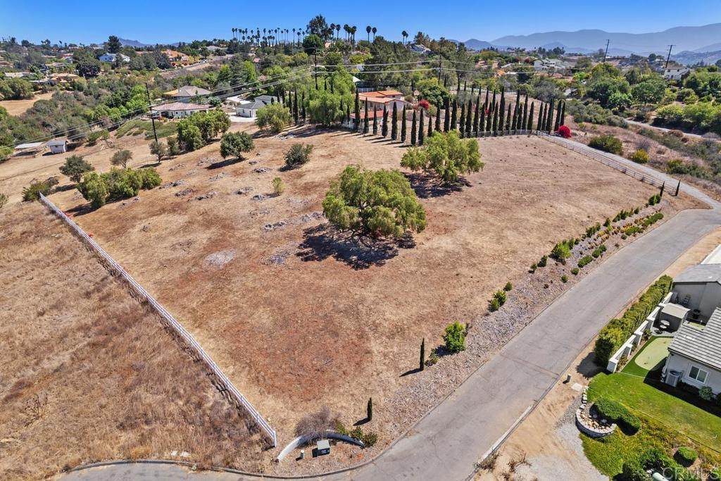  Linda Vista Terrace - Photo 1