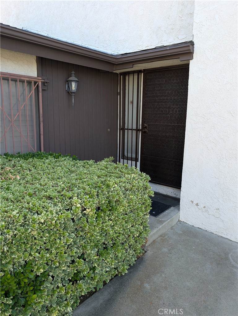 2062 Locust Court - Photo 1