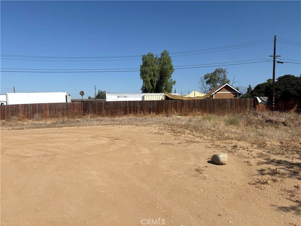 https://bt-photos.global.ssl.fastly.net/socal/orig_boomver_1_447912830-2.jpg