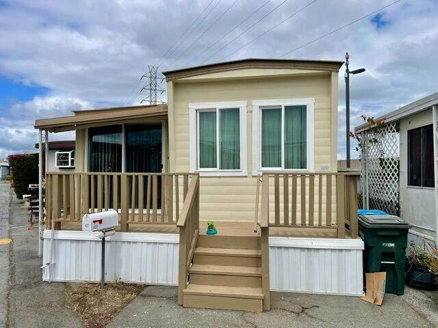 3015 Bayshore Road - Photo 1