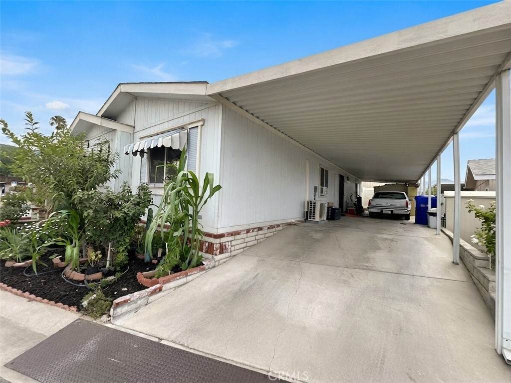 https://bt-photos.global.ssl.fastly.net/socal/orig_boomver_3_447956499-2.jpg