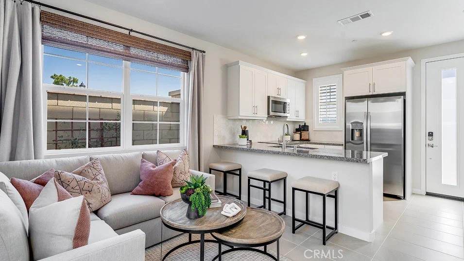 2666 Lincoln Paseo - Photo 1