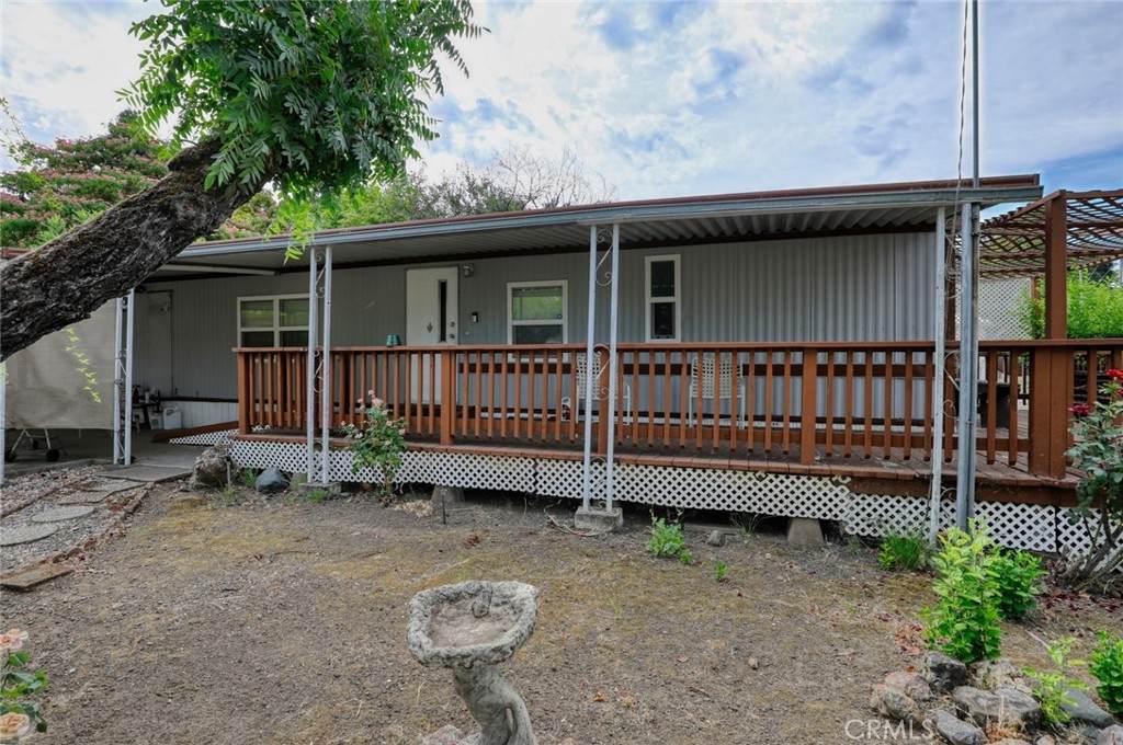 6344 E Highway 20 - Photo 1