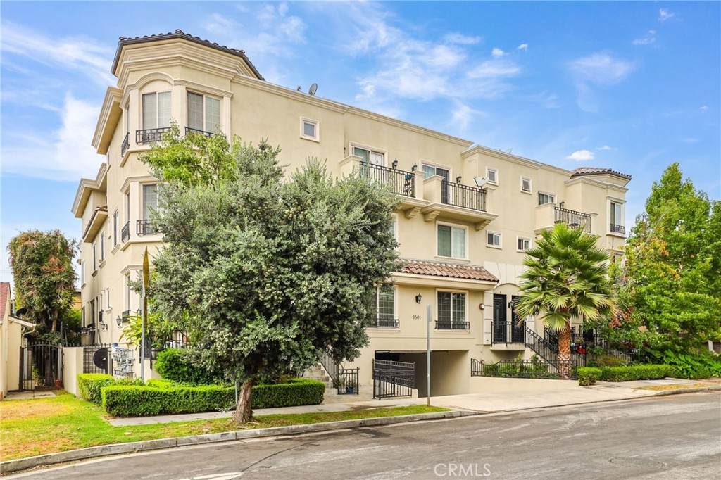 3501 Tilden Avenue - Photo 1