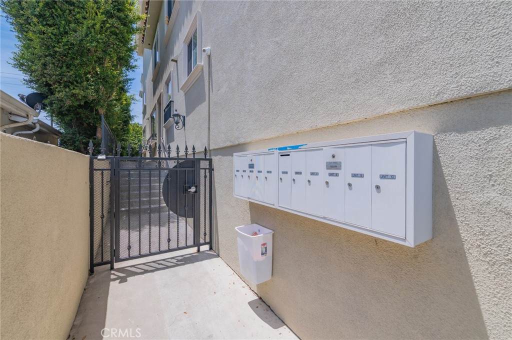 https://bt-photos.global.ssl.fastly.net/socal/orig_boomver_1_448003825-2.jpg