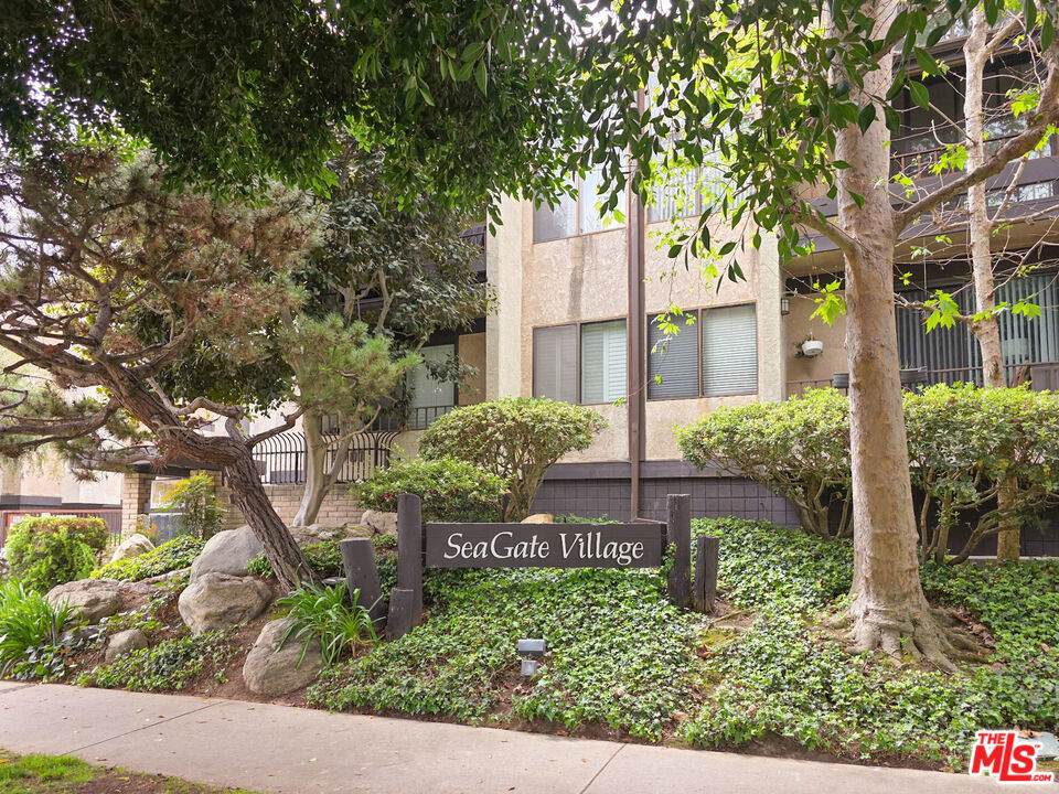 8675 Falmouth Avenue - Photo 1