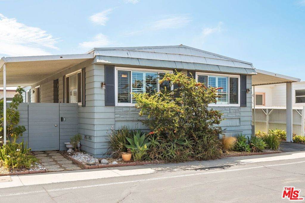 29500 Heathercliff Road - Photo 1
