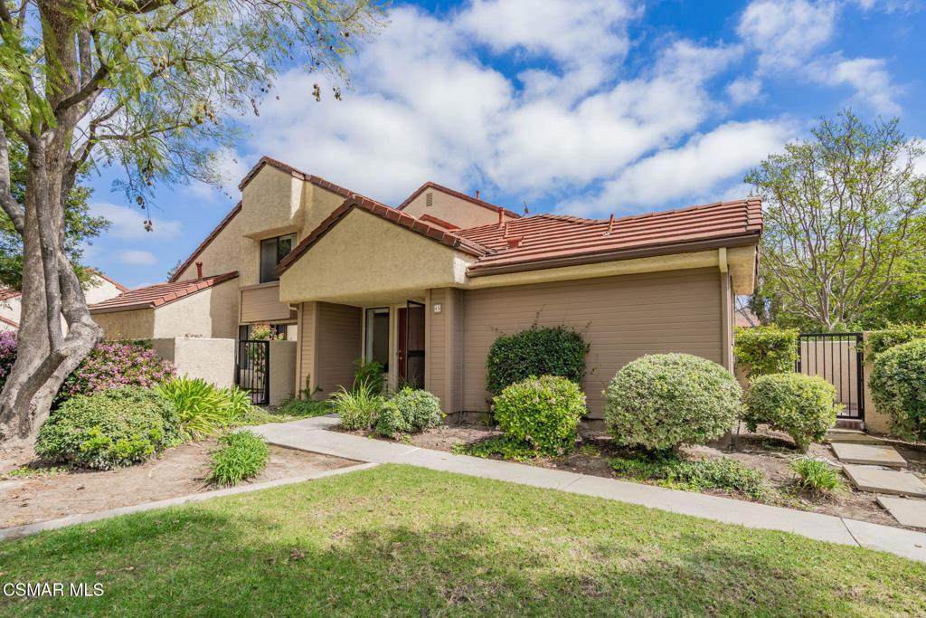 5213 Huntley Street - Photo 1
