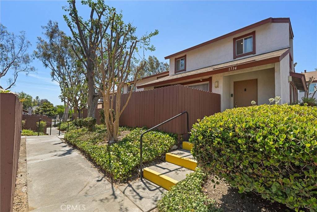 https://bt-photos.global.ssl.fastly.net/socal/orig_boomver_1_448021382-2.jpg