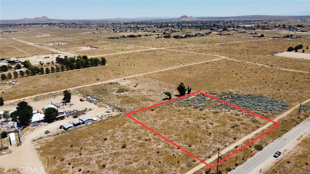 22200 Yerba Boulevard - Photo 1