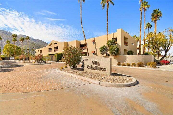 255 Avenida Caballeros - Photo 1