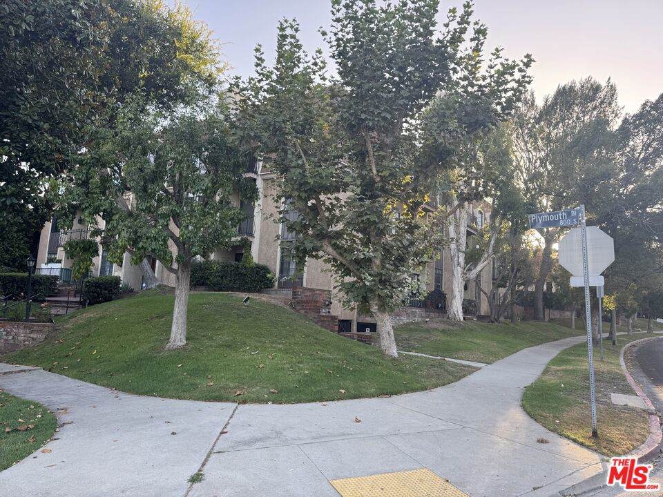 https://bt-photos.global.ssl.fastly.net/socal/orig_boomver_1_448065649-2.jpg