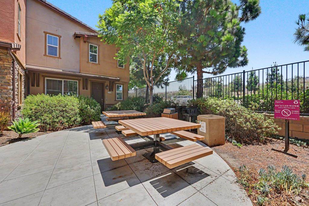 https://bt-photos.global.ssl.fastly.net/socal/orig_boomver_1_448092982-2.jpg