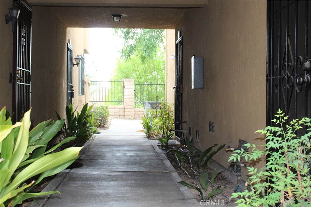 https://bt-photos.global.ssl.fastly.net/socal/orig_boomver_1_448115590-2.jpg