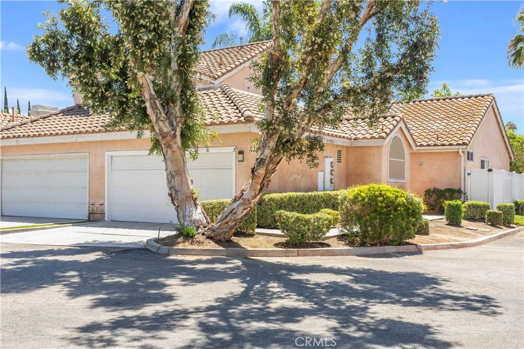 https://bt-photos.global.ssl.fastly.net/socal/orig_boomver_1_448127154-2.jpg