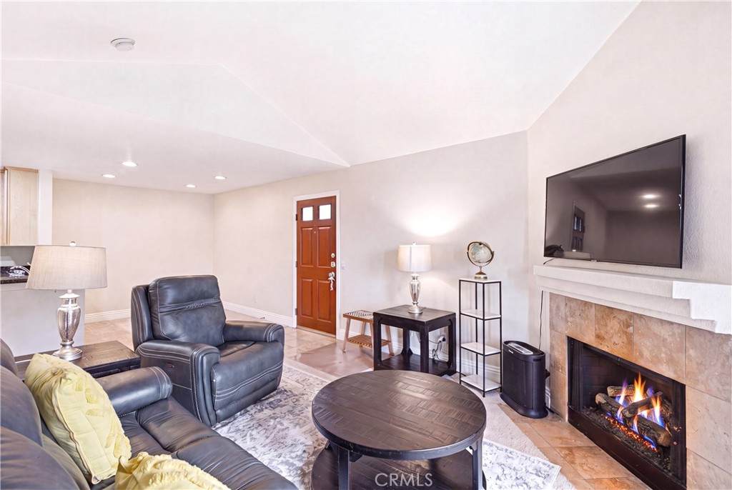 2380 Del Mar Way - Photo 1