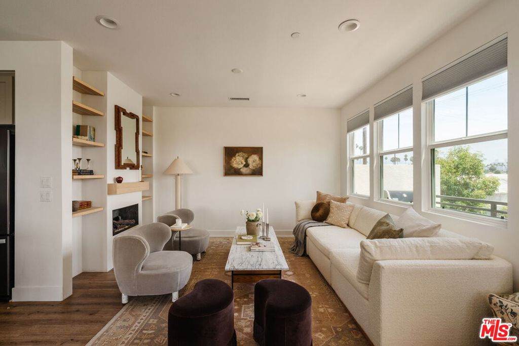 2911 Exposition Place - Photo 1