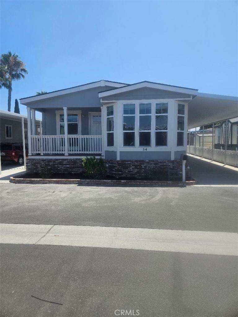 200 Grand Avenue - Photo 1