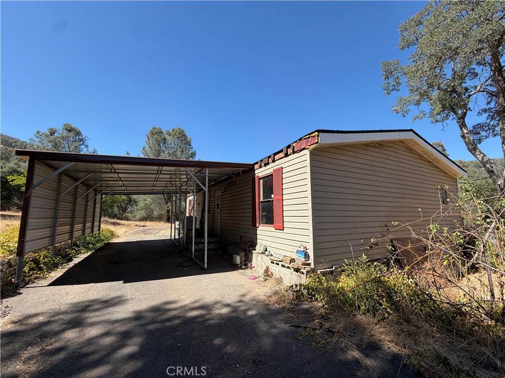 5540 Gold Creek - Photo 1