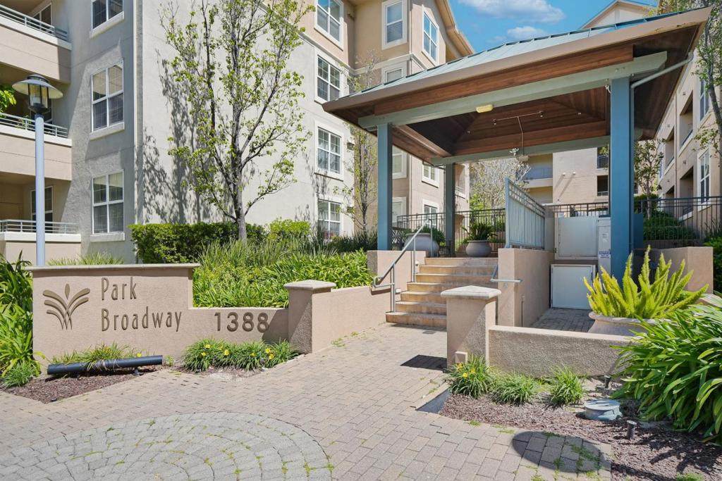 1388 Broadway - Photo 1