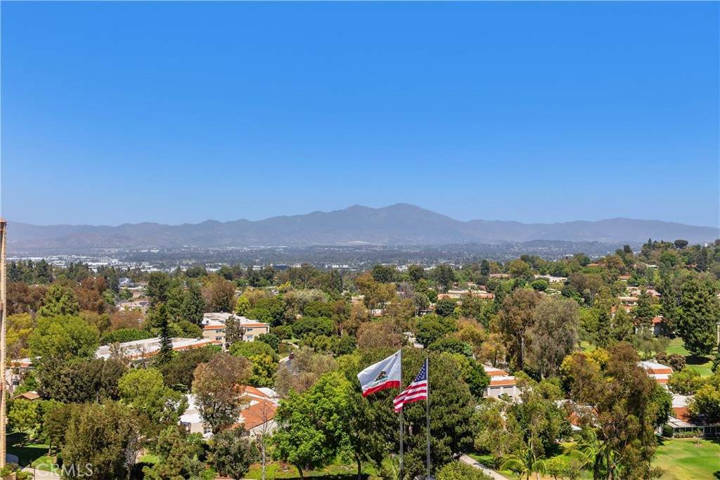 https://bt-photos.global.ssl.fastly.net/socal/orig_boomver_1_448221277-2.jpg
