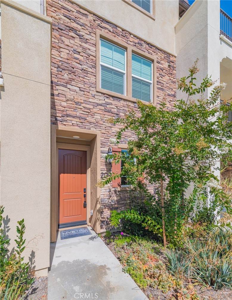 209 Niebla Lane - Photo 1
