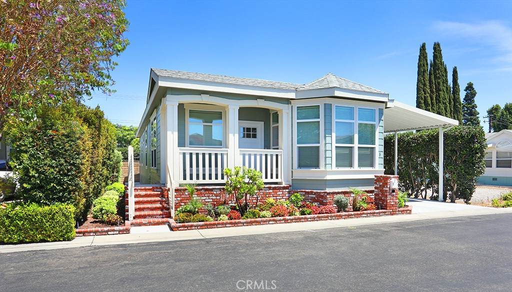 https://bt-photos.global.ssl.fastly.net/socal/orig_boomver_1_448276253-2.jpg