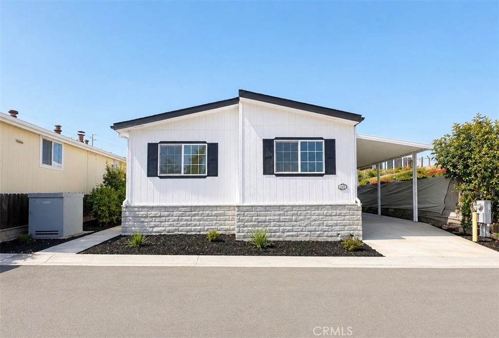 1638 Calavo Road - Photo 1