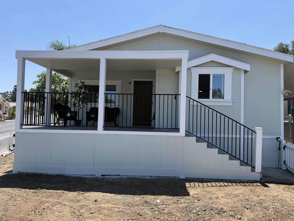 1301 Hale Ave. - Photo 1