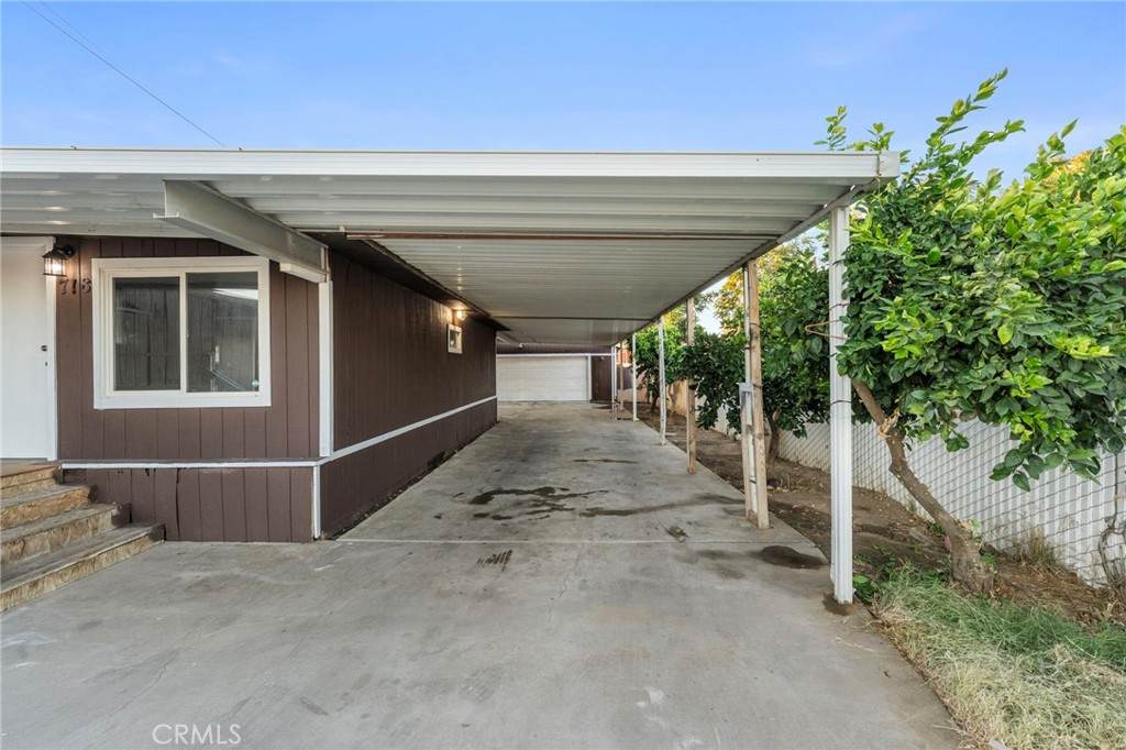 https://bt-photos.global.ssl.fastly.net/socal/orig_boomver_1_448296619-3.jpg