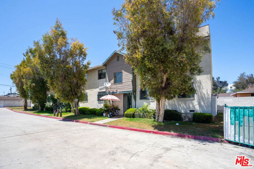 https://bt-photos.global.ssl.fastly.net/socal/orig_boomver_1_448303632-2.jpg
