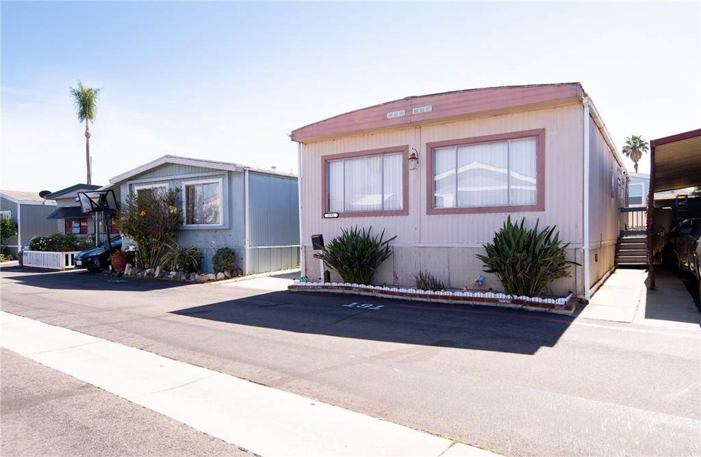 23701 Western Avenue - Photo 1